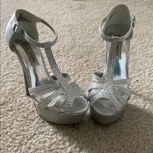 Steve Madden Sz.5 Cirkus Silver Shoes
